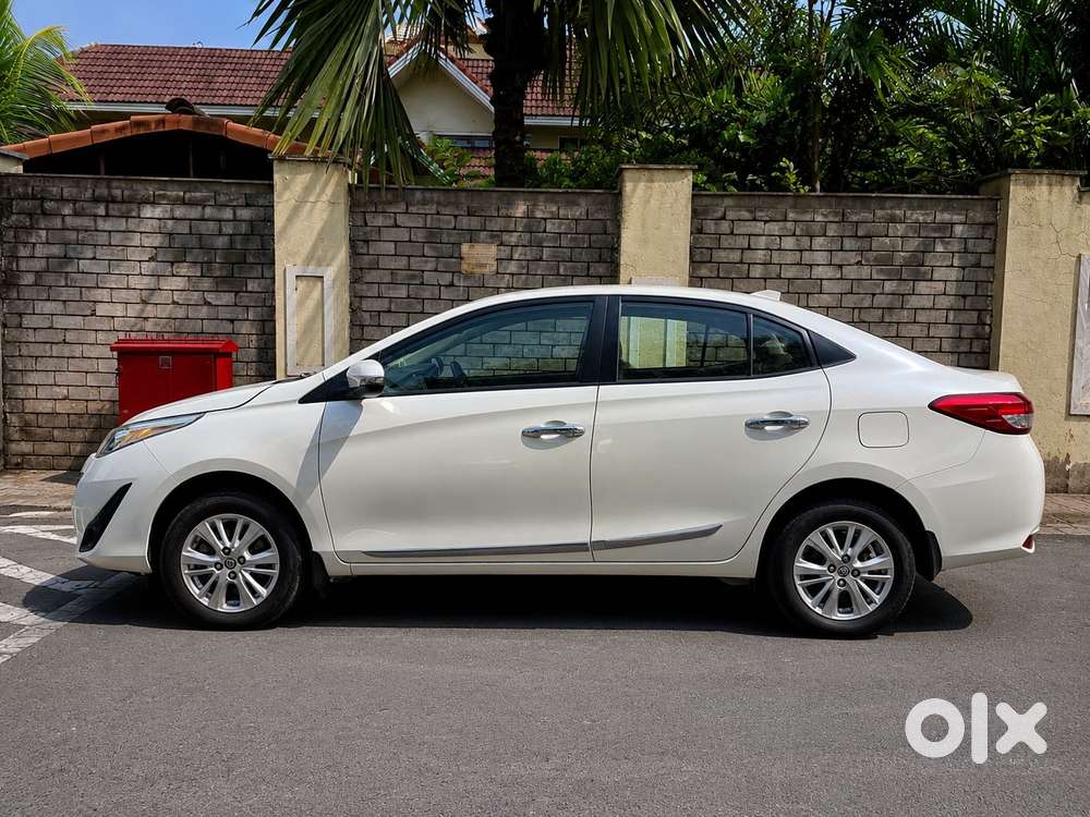 Toyota Yaris Vx Cvt, 2018, Petrol