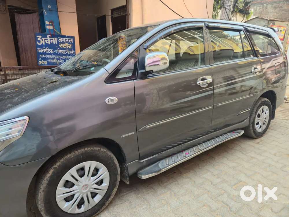 Toyota Innova Diesel 2012