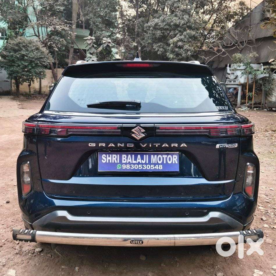 Maruti Suzuki Grand Vitara 1.5 Alpha Smart Hybrid At, 2023, Petrol