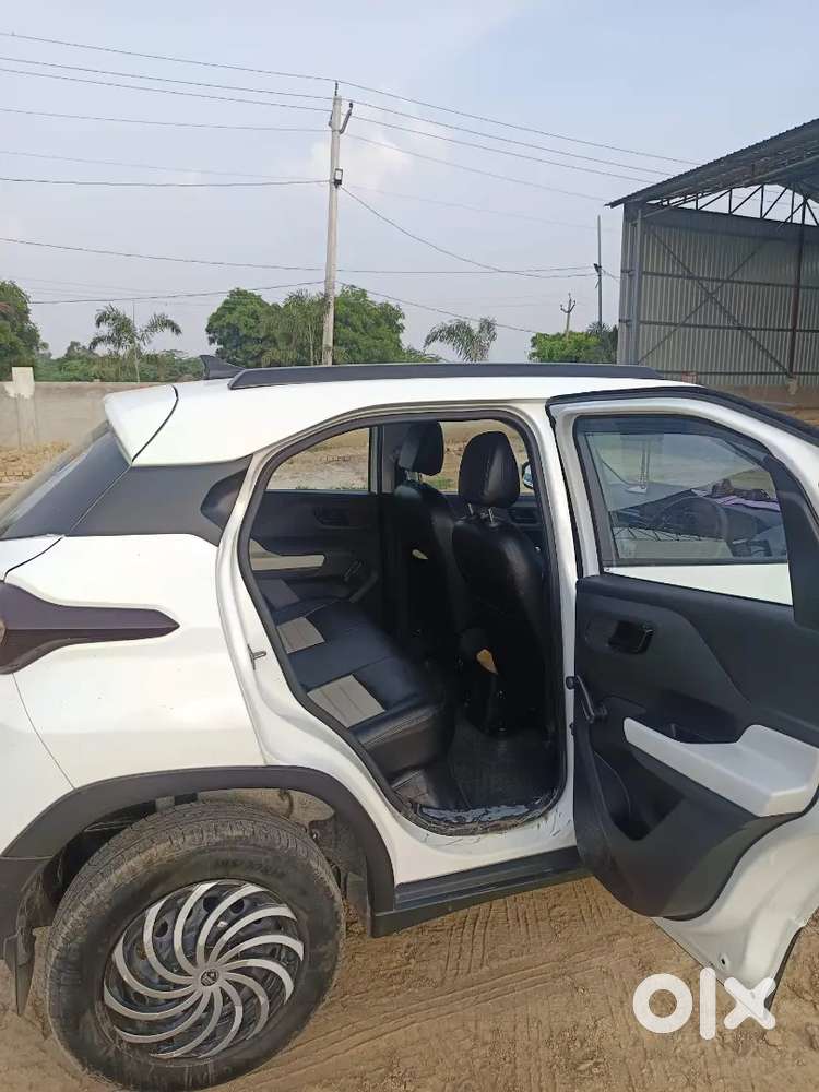 Tata Punch 1.2 Revotron 2024