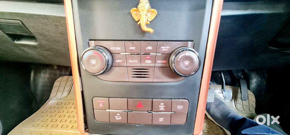 Mahindra Xuv500 W8, 2012, Diesel