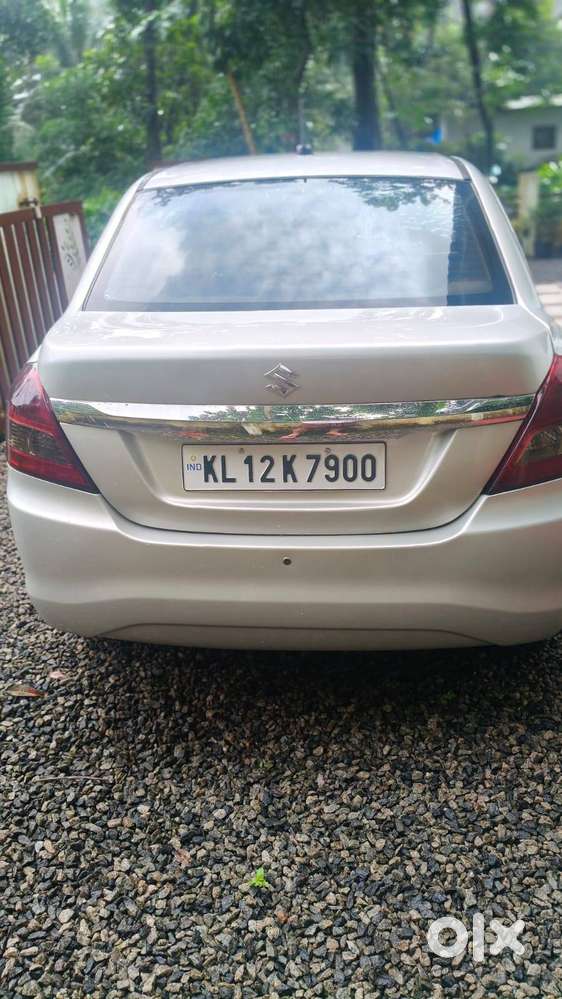 Maruti Suzuki Dzire 2016 Petrol Good Condition.