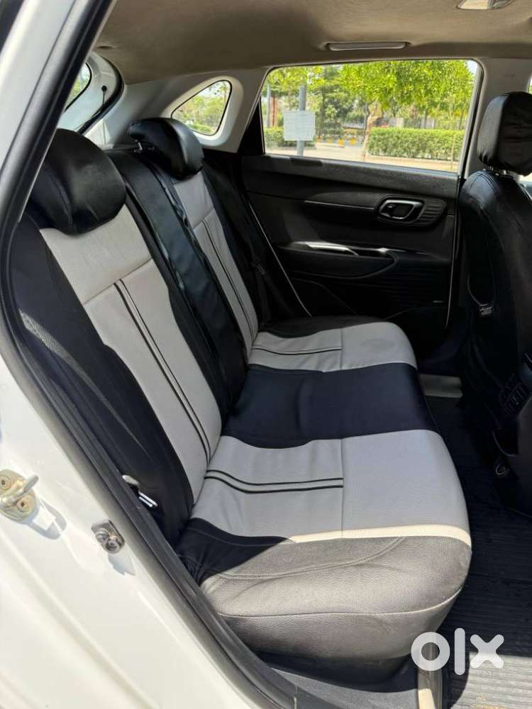 Hyundai Elite I20 Asta (o) 1.2 Mt, 2021, Petrol