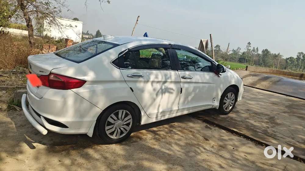 Honda City 2017 ( 2018 Registerd ) Petrol Well Maintained