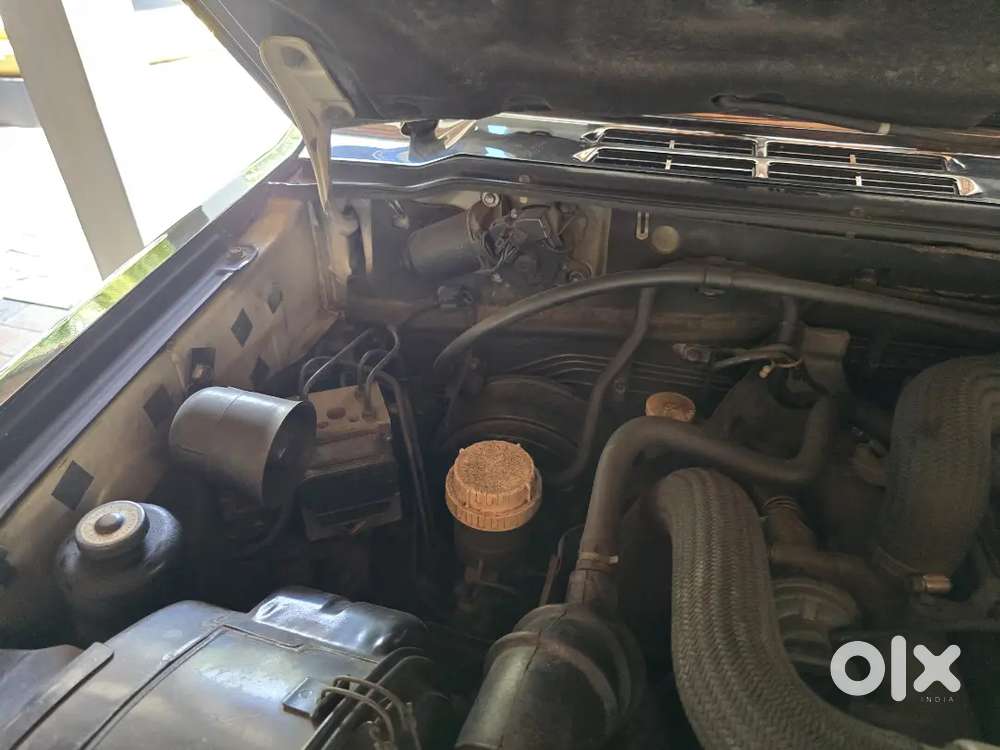 2011 Model Mitsubishi Pajero Sfx 4x4