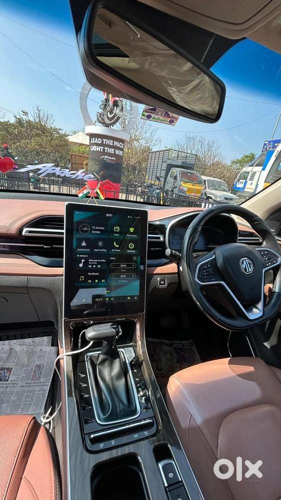 Mg Hector Plus 2023 Cng & Hybrids 23000 Km Driven