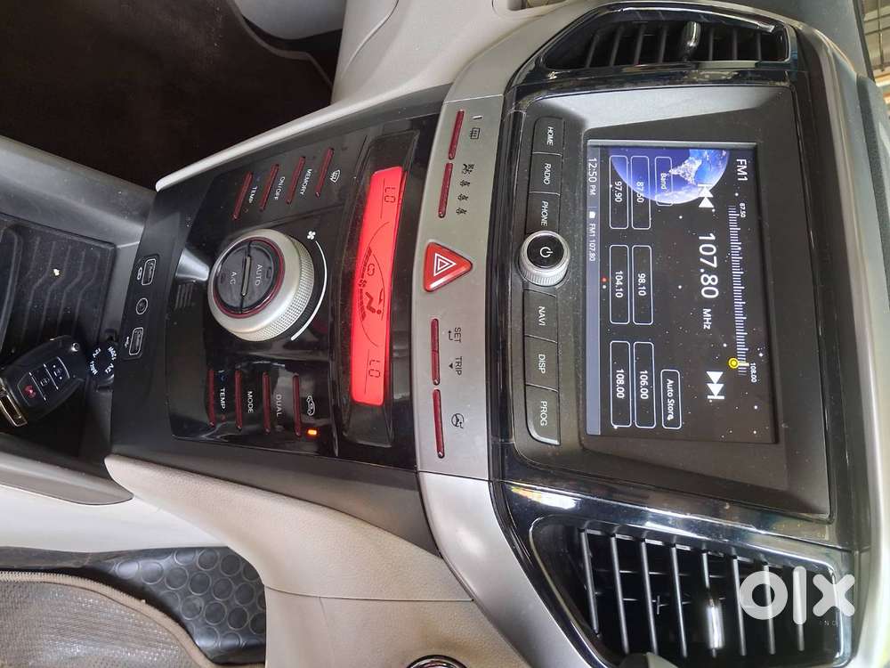 Full Option Automatic Diesel Xuv300