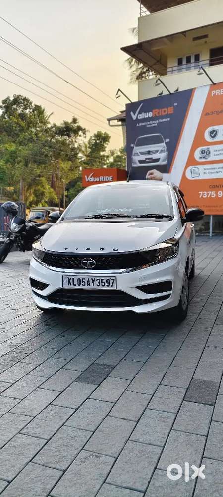 Tata Tiago 2022  Xt Petrol Well Maintained