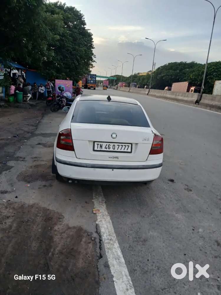 Skoda Laura 2006 Diesel 140000 Km Driven