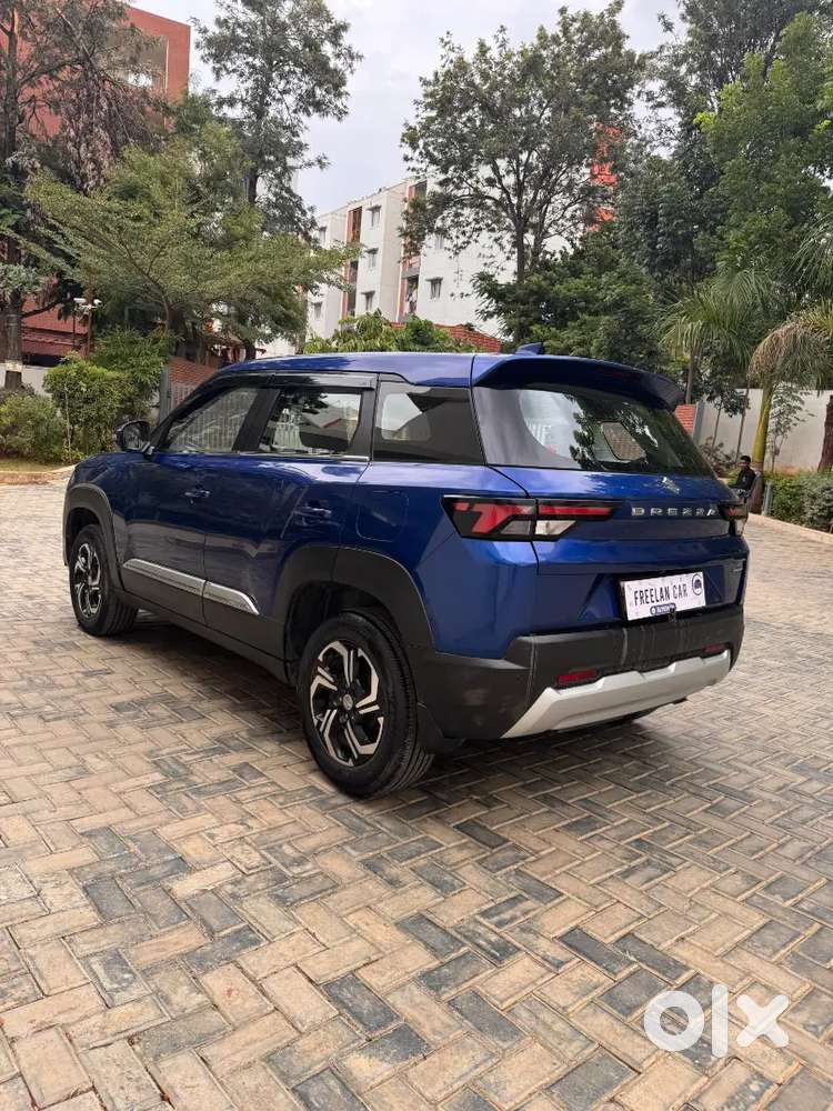 Brezza Automatic 2022 Smart Hybrid