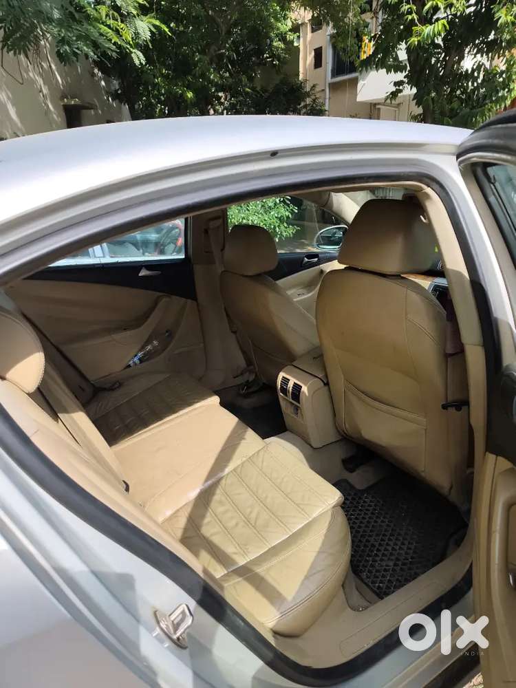 Volkswagen Passat 2009 Diesel 125000 Km Driven