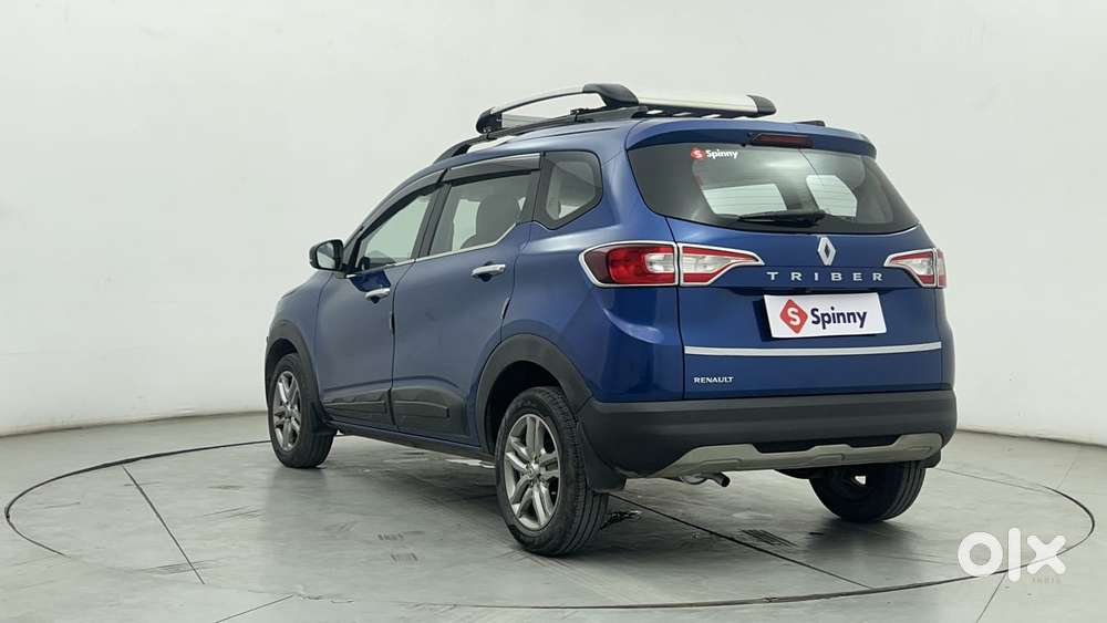Renault Triber Rxz, 2023, Petrol