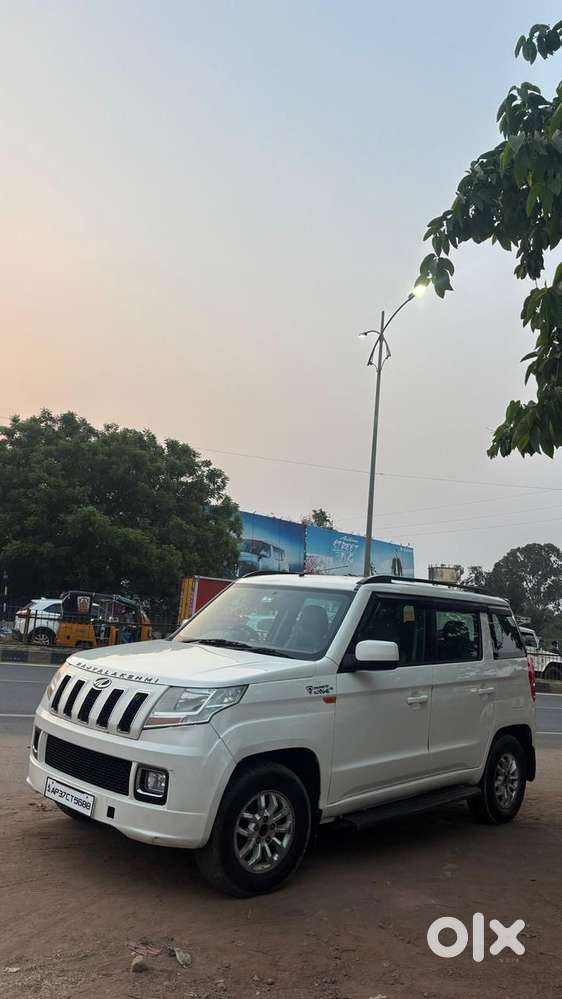 Mahindra Tuv 300 T10, 2016, Diesel