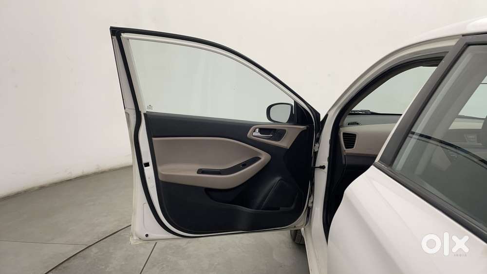 Hyundai Elite I20 Asta (o) 1.2 Mt, 2016, Petrol