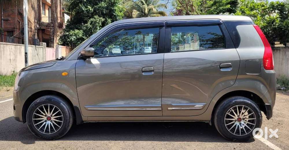 Maruti Suzuki Wagon R Zxi Automatic, 2022, Petrol