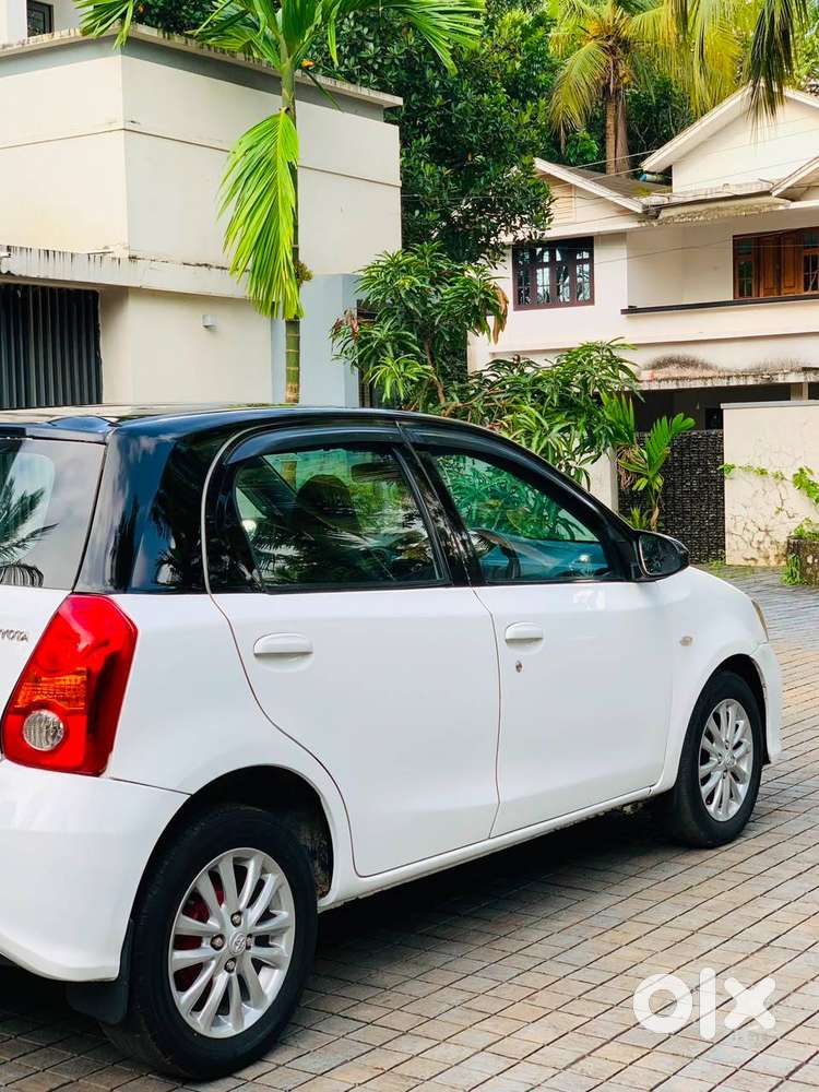 Toyota Etios Liva 2013 Diesel Well Maintained