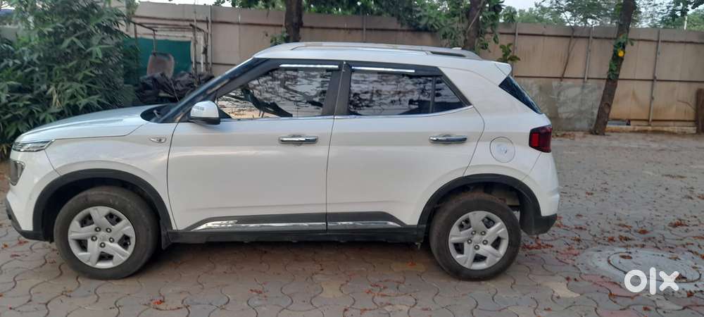 Hyundai Venue S Diesel, 2021, Diesel