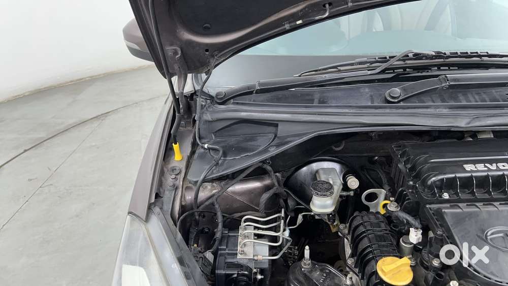 Tata Tigor Xza, 2018, Petrol