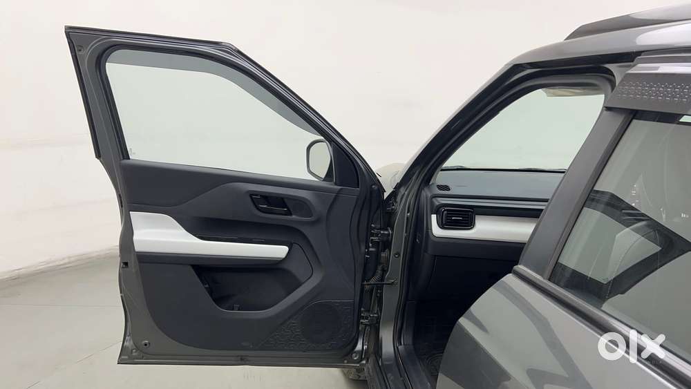 Tata Punch Pure, 2023, Petrol