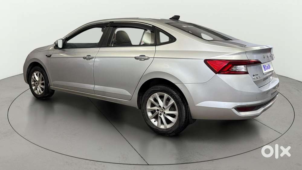 Skoda Slavia 1.0 Ambition Tsi, 2022, Petrol