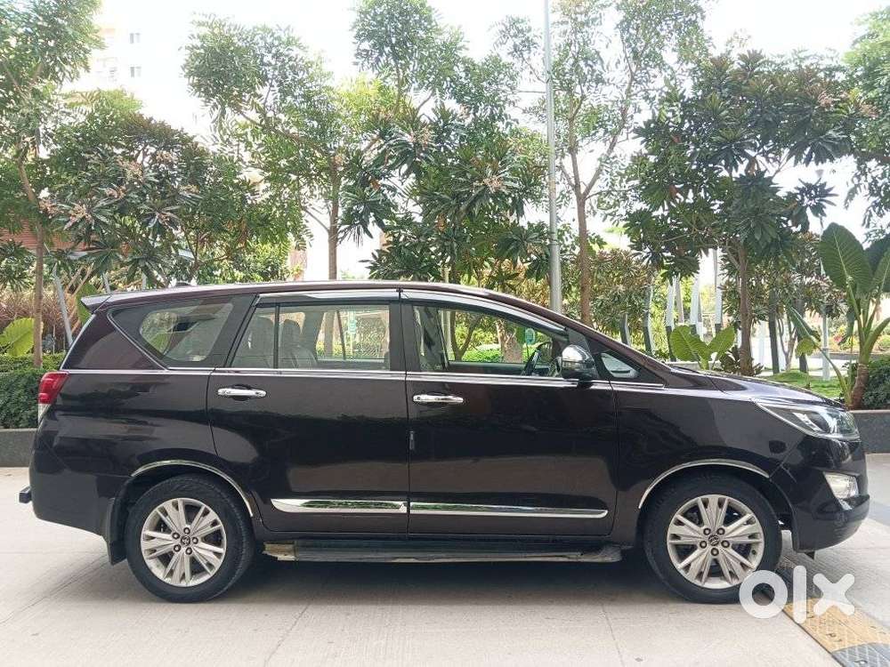 Toyota Innova Crysta 2.8z Automatic, 2019, Diesel