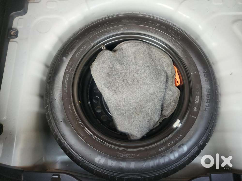 Hyundai Venue Sx (o) Mt 1.5 Diesel, 2022, Diesel