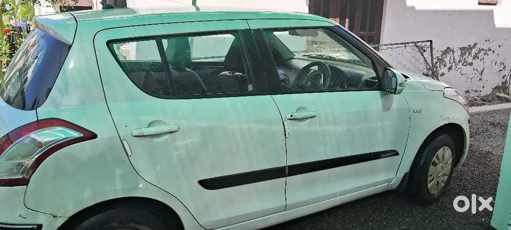 Maruti Suzuki Swift 2013 Well Maintened Goverment Officer Car