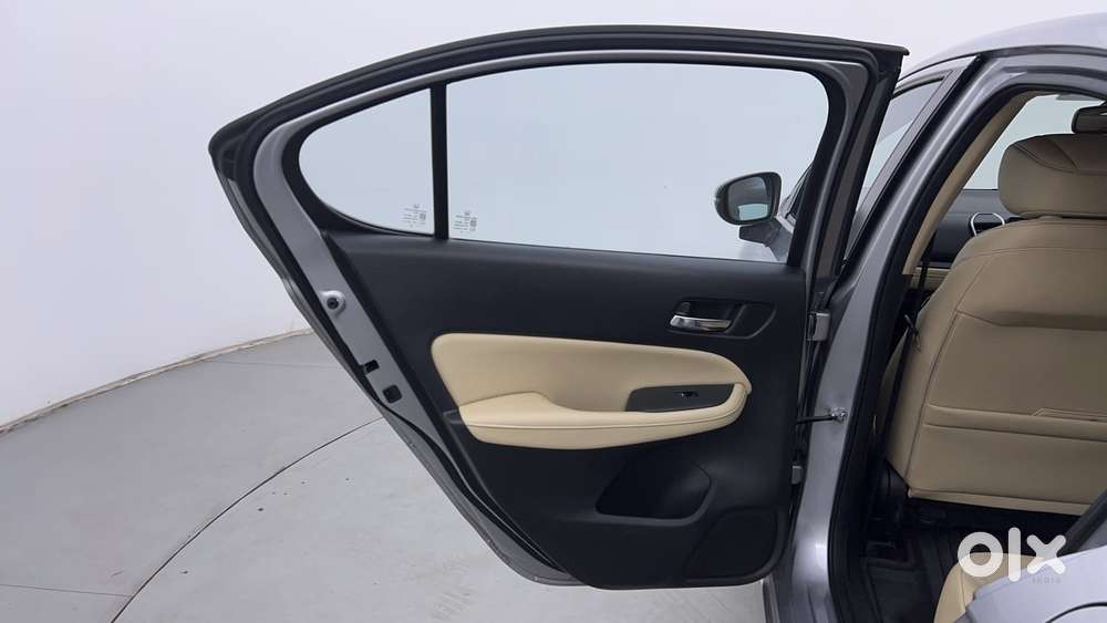 Honda City 1.5 Zx Cvt I-vtec, 2021, Petrol