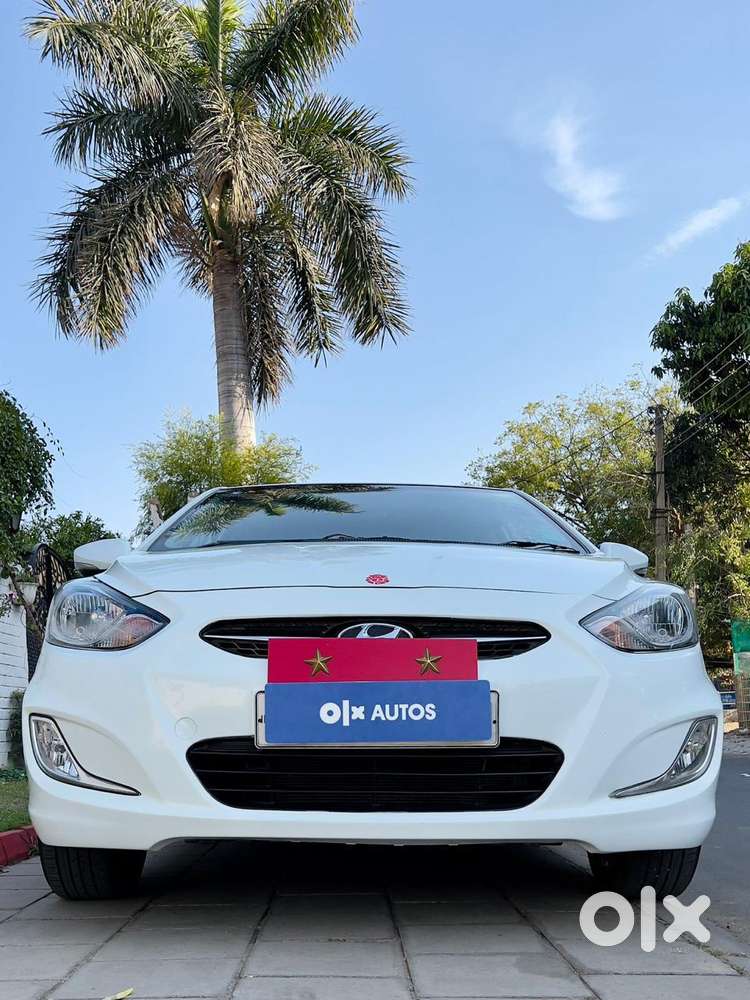 Hyundai Verna 1.6 Sx (o) Vtvt, 2012, Petrol