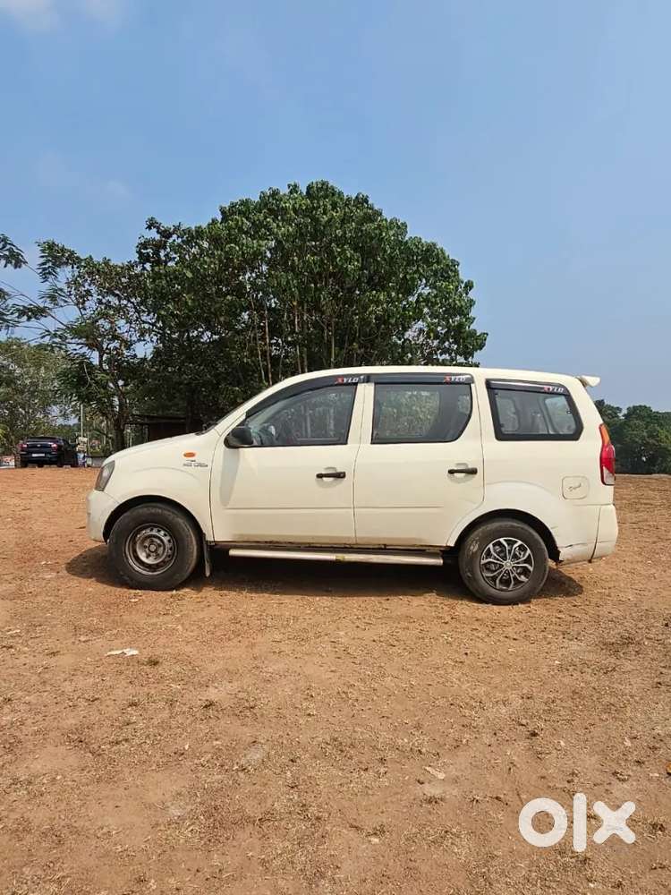 For Urgent Sale Mahindra Xylo
