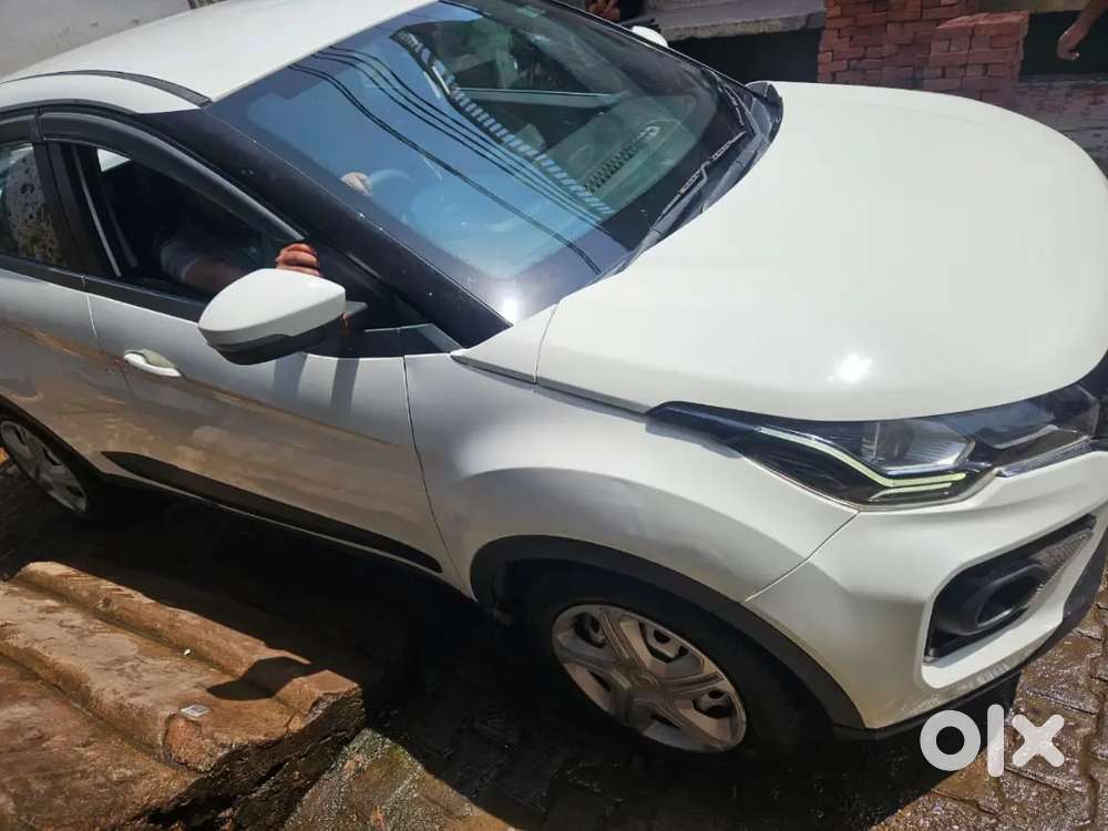 Tata Nexon Diesel Manual 2nd Owner 2021