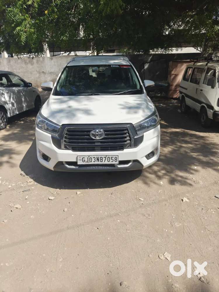 Toyota Innova Crysta 2023 Diesel 32300 Km Driven