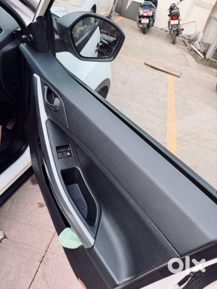 Tata Nexon Smart Petrol Manual | July 2023 | 45,000 Km | 1st Owner