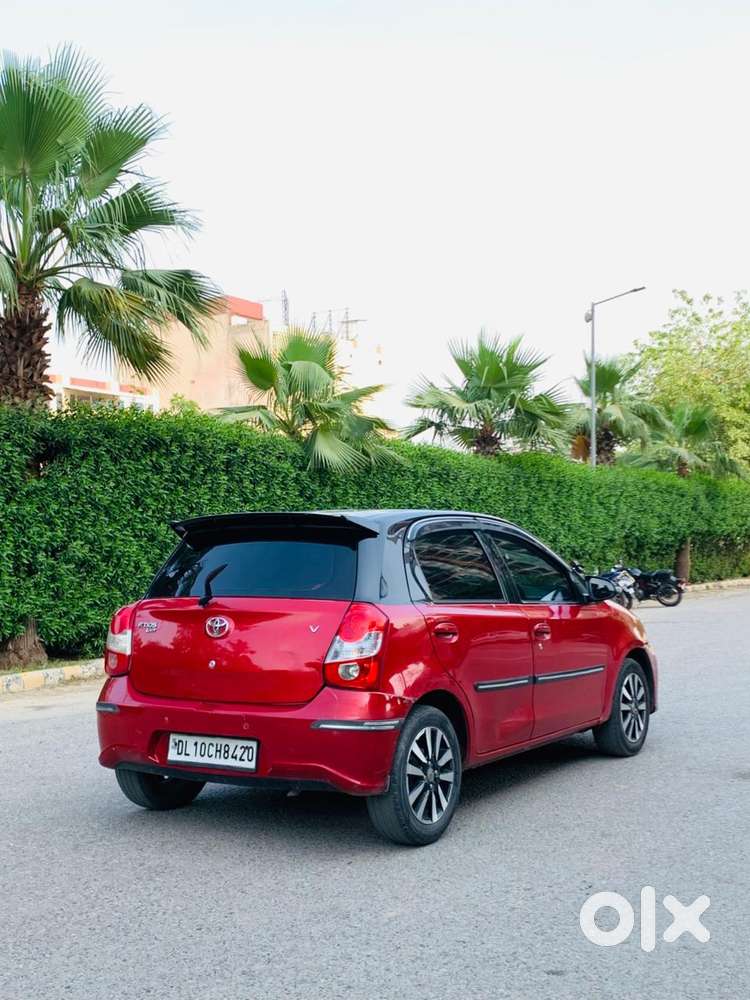 Toyota Etios Liva V Dual Tone, 2017, Cng & Hybrids