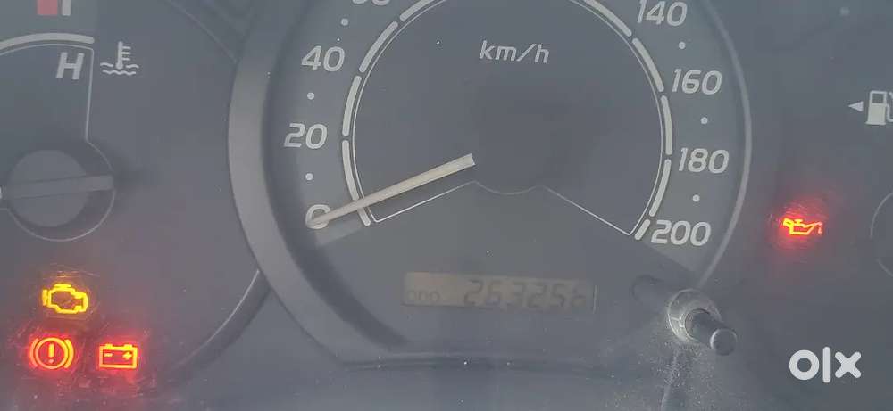 Toyota Innova 2.5g 8 Seater