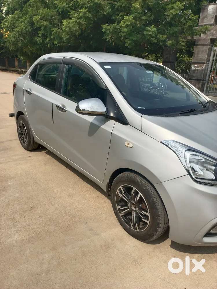 Hyundai Xcent 2018 Diesel 180000 Km Driven