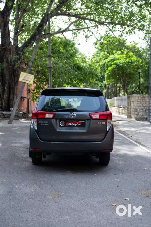 Toyota Innova Crysta 2.4 G Plus Mt 7 Str, 2019, Diesel