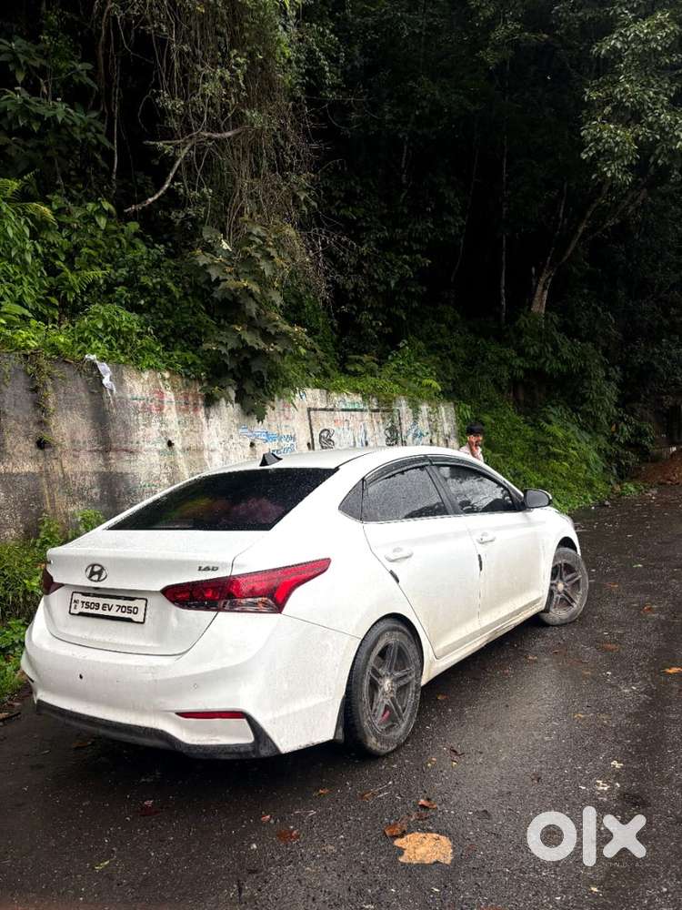 Hyundai Fluidic Verna 2017