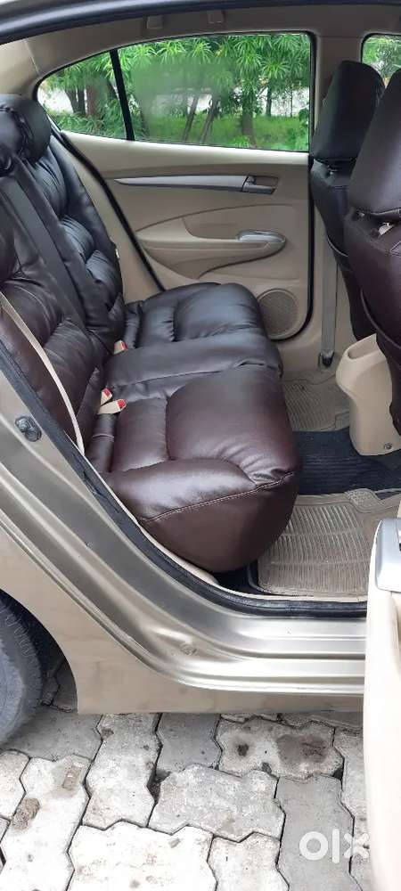 Pure Petrol Honda City V Top Model