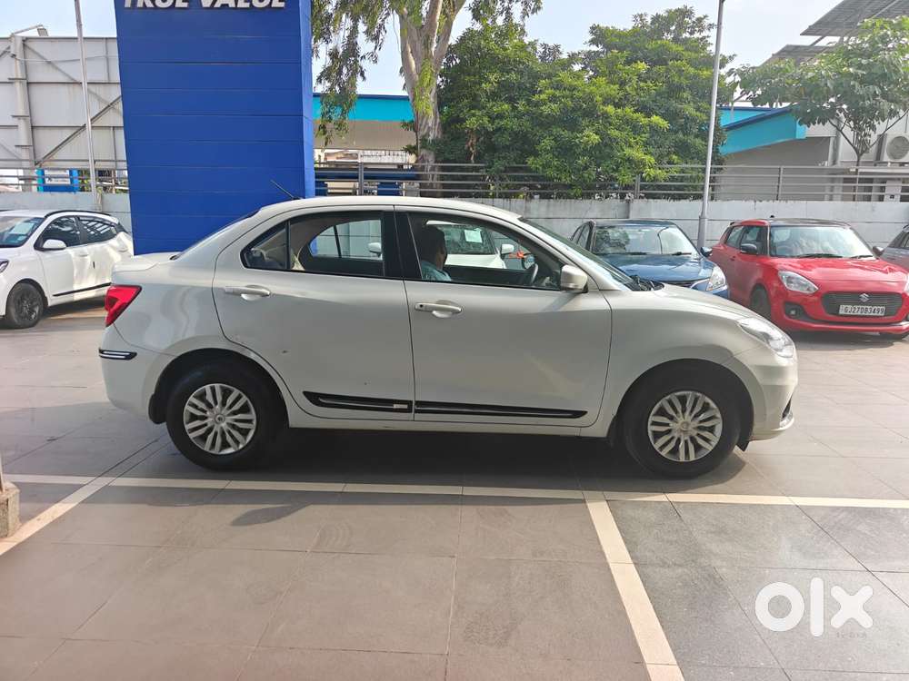 Maruti Suzuki Dzire 1.2 Vxi Cng, 2023, Cng & Hybrids