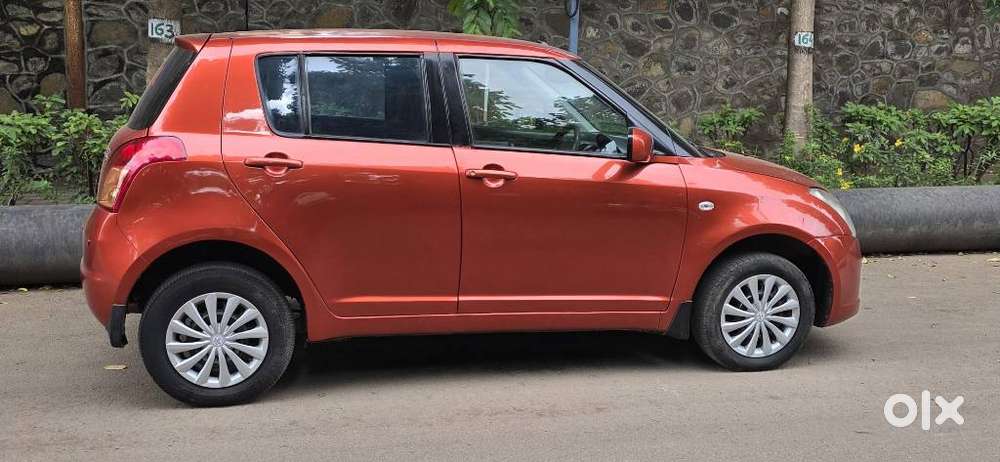 Maruti Suzuki Swift 1.3 Vxi, 2010, Petrol