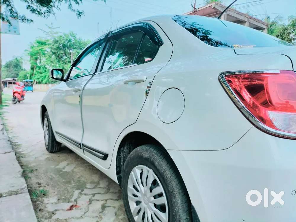 Maruti Suzuki Dzire 2023 Petrol 4390 Km Driven