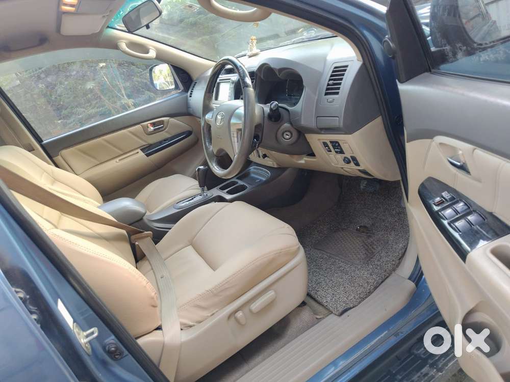 Toyota Fortuner 3.0 4x2 Automatic, 2012, Diesel