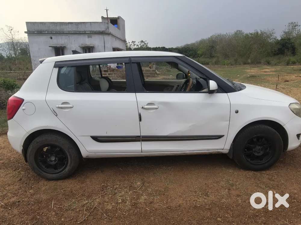 Skoda Fabia 2012 Petrol 69000 Km Driven