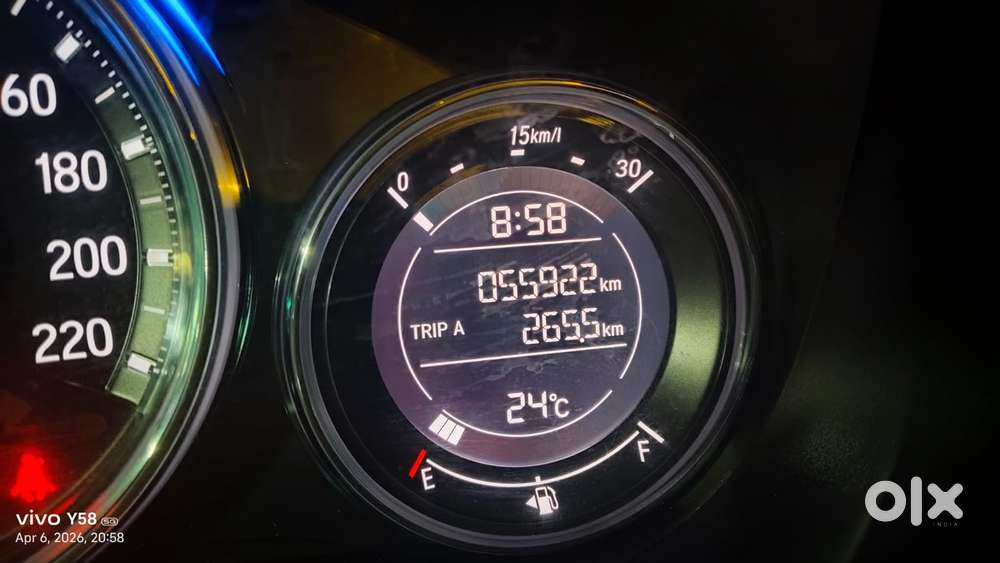 Mahindra Xuv700 2.0 Ax 7 Petrol At Str, 2025, Petrol