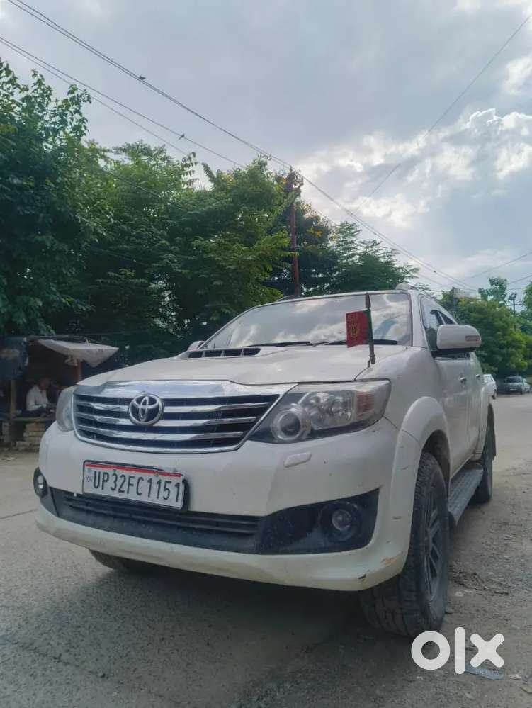 Toyota Fortuner 3.0 At 2014