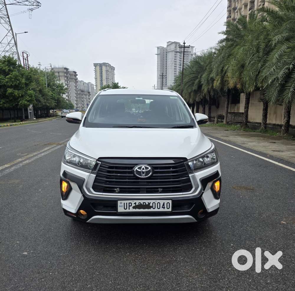 Toyota Innova Crysta 2.4 G Mt 7 Str, 2022, Diesel