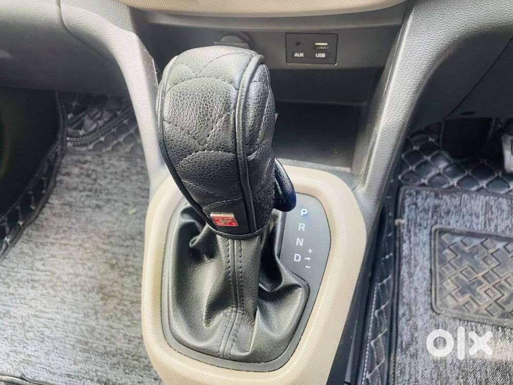 Hyundai Grand I10 At Sportz, 2017, Petrol