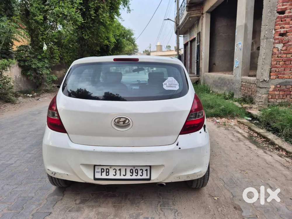 Hyundai I20 Sportz 2012 Alloy New Tyre Engine Gear Ok
