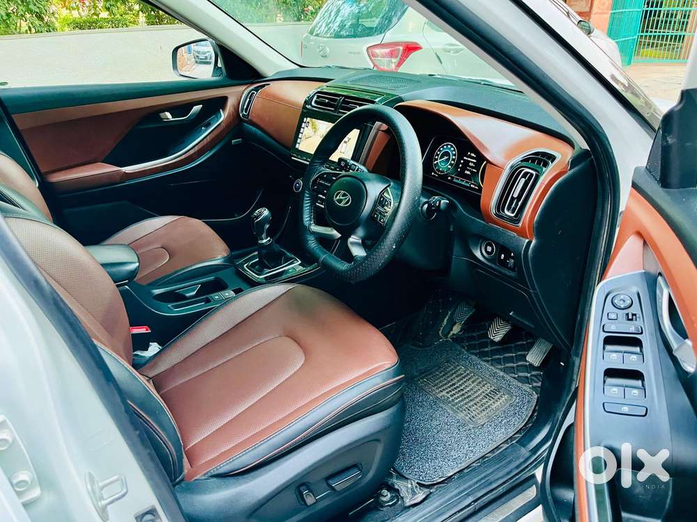 Hyundai Alcazar Platinum, 2022, Petrol